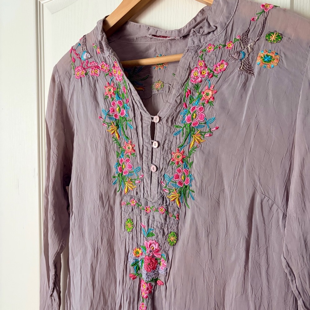 Johnny Was Light Lavender Long sleeve Embroidered Top Tunic, S - Picture 3 of 14